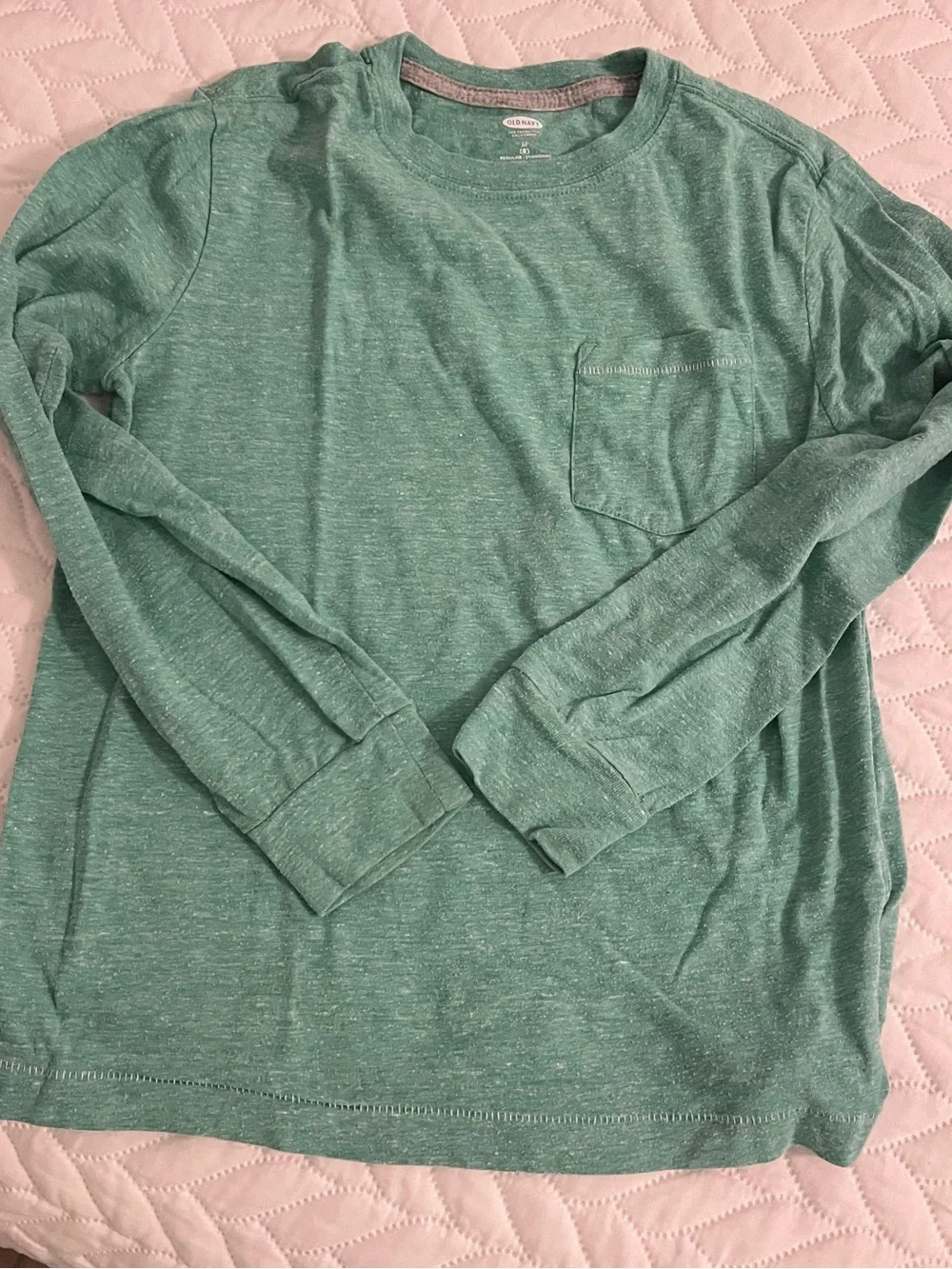 Old Navy Kids Long-Sleeve Pocket Tee in Heathered Green